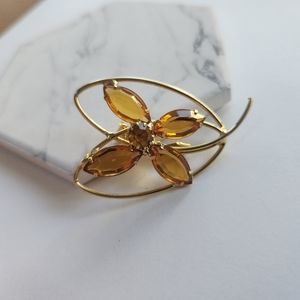Vintage Gold-toned and Faux Amber Brooch/Pin
